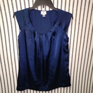 Sleeveless navy blouse